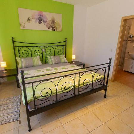 Apartament Weingut Roth Kindel Zewnętrze zdjęcie